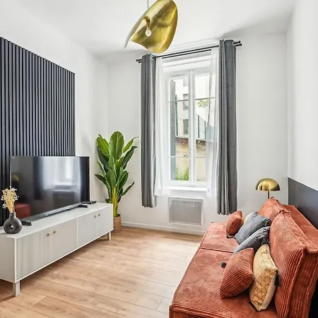 Neuf - De Gamme Apartment *
